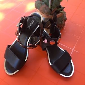Michael Kords Block sandals